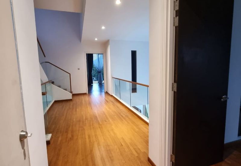 The Hills Residences, Senibong Cove