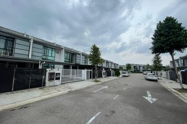 Bandar Baru Seri Alam