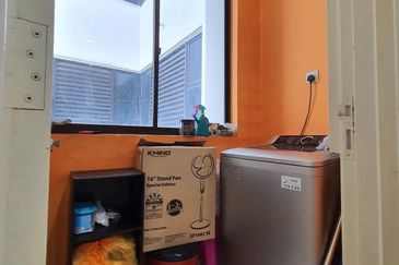 Seri Austin Luxury Apartment