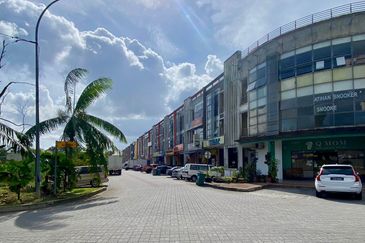 Bandar Baru Seri Alam