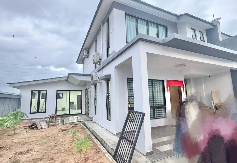 Desa Palma, Nasa City