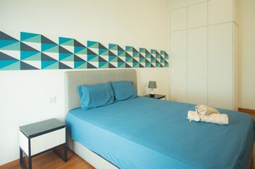 The Pinnacles (Pinnacle Tower)