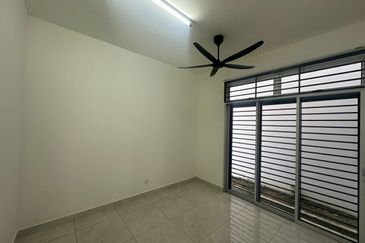 Iconia Garden Residence @ Taman Impian Emas