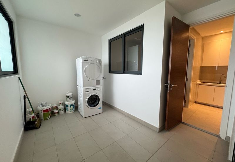 The Astaka @ 1 Bukit Senyum