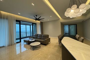 The Astaka @ 1 Bukit Senyum