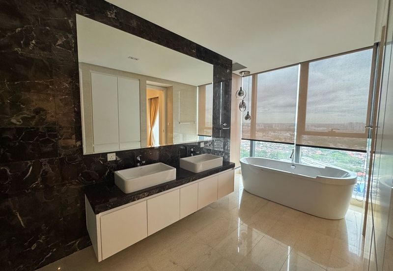 The Astaka @ 1 Bukit Senyum