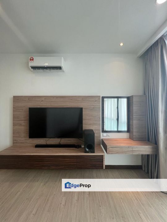 Green Haven @ Kota Puteri Masai Mid Floor Fully Furnished , Johor, Masai