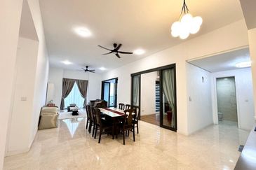 The Astaka @ 1 Bukit Senyum