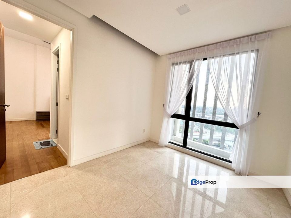 The Astaka @ 1 Bukit Senyum 4 bed 5 Bath fully furnished , Johor, Johor Bahru