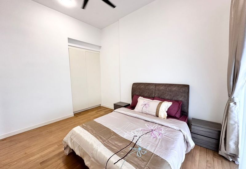 The Astaka @ 1 Bukit Senyum