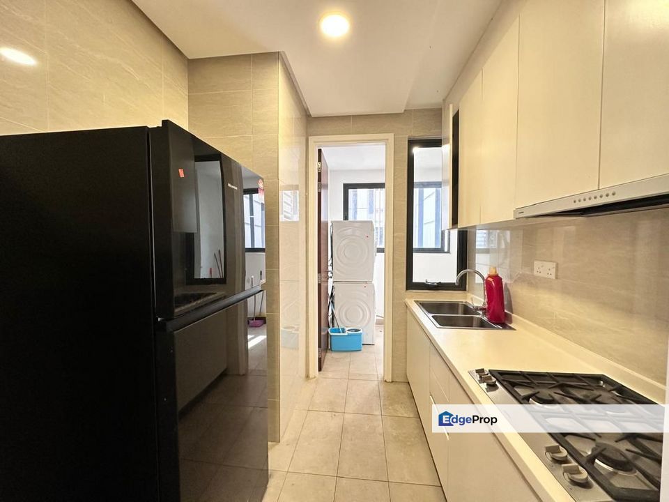 The Astaka @ 1 Bukit Senyum 4Bed 4Bath fully furnished , Johor, Johor Bahru