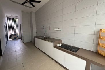 Taman Impian Heights