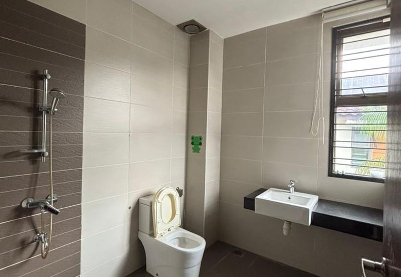 Taman Impian Heights