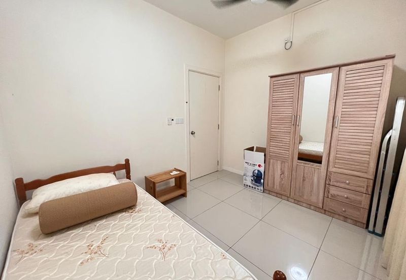 Ujana Executive Apartment