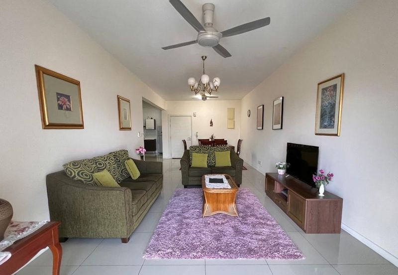 Ujana Executive Apartment