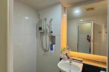 Sky Gardens Residences