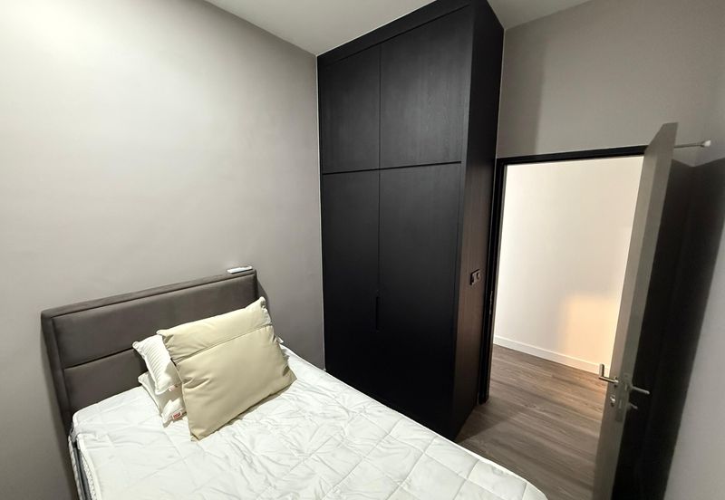 Twin Tower Residence