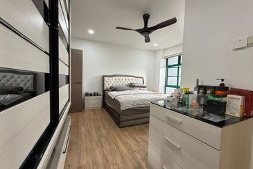 The Straits View, Bandar Baru Permas Jaya