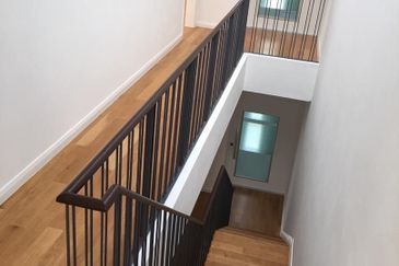 Emerald Bay @ Puteri harbour