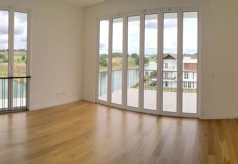 Emerald Bay @ Puteri harbour