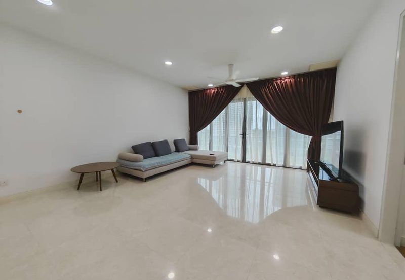 Imperia @ Puteri Harbour