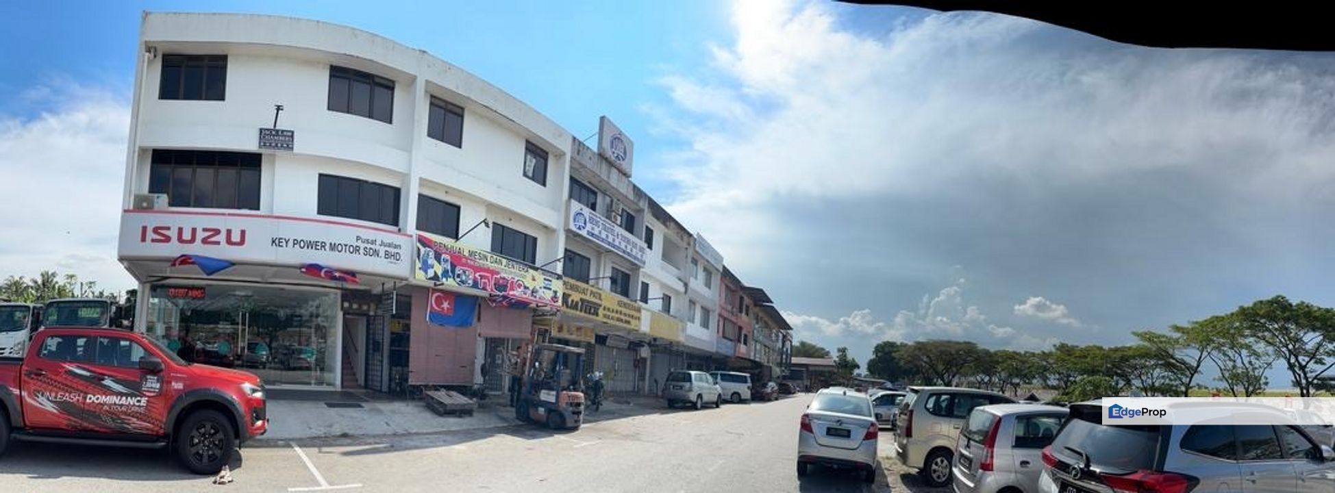 Taman Saleng Jaya @ Senai 3 Storey Shoplot facing Main road, Johor, Senai