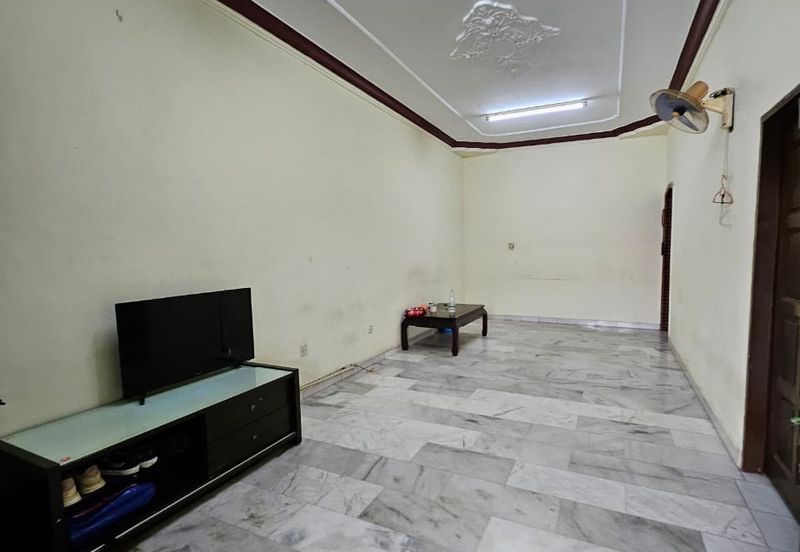 Taman Sri Pekan Nanas