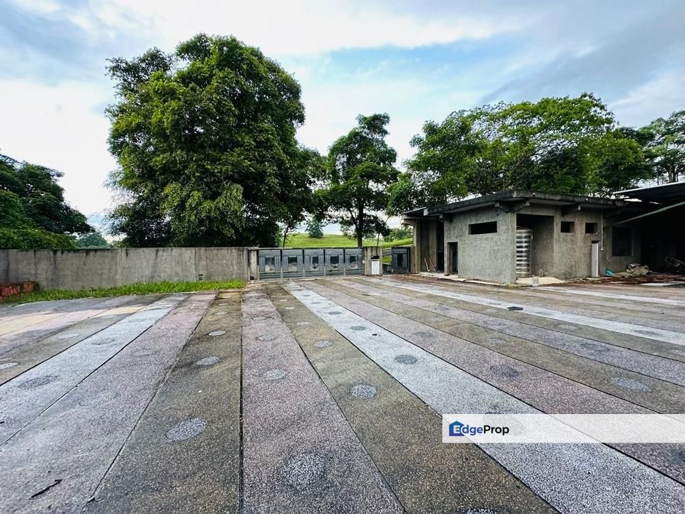 Merbok Leisure Farm Bungalow Park for Sale, Johor, Gelang Patah