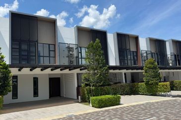 Senibong Cove Waterway Residences