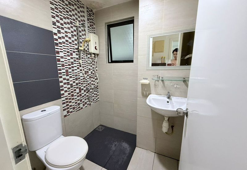 Ujana Executive Apartment