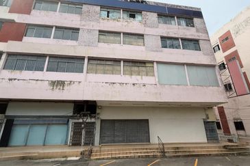 Prime 4-Storey Shop Lots @ Johor Bahru City Centre Opposite The Astaka