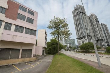 Prime 4-Storey Shop Lots @ Johor Bahru City Centre Opposite The Astaka