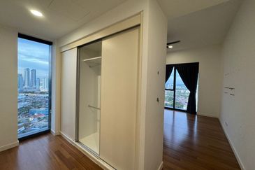 The Astaka @ 1 Bukit Senyum