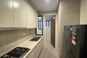 The Astaka @ 1 Bukit Senyum