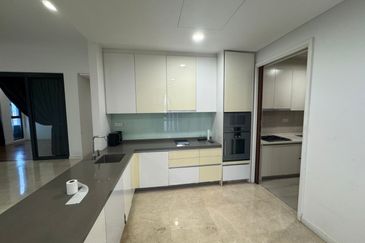 The Astaka @ 1 Bukit Senyum