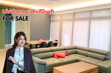 Maple Red, Adda Heights