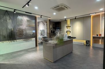 Kempas Utama Industrial Park