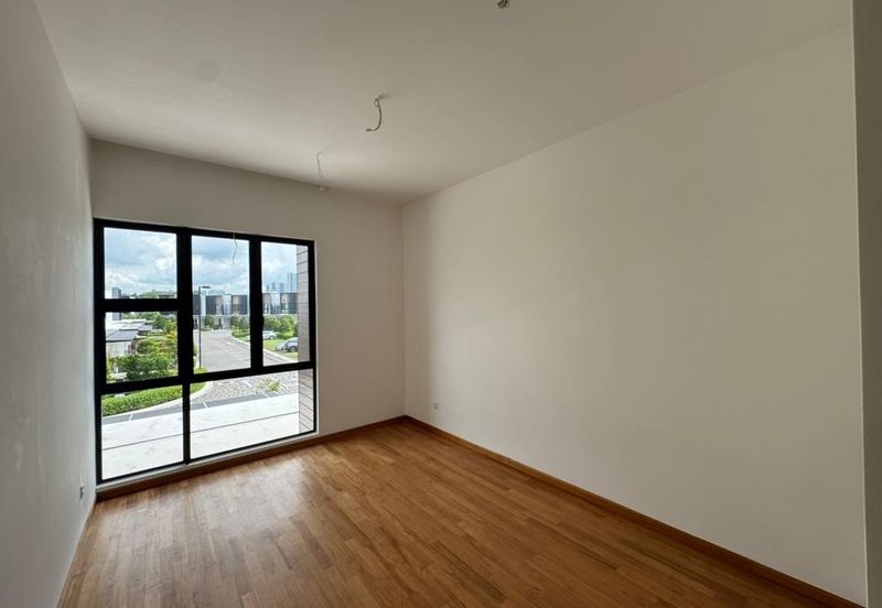 Senibong Cove Waterway Residences