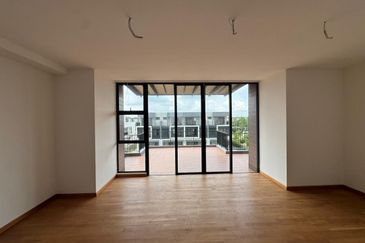 Senibong Cove Waterway Residences