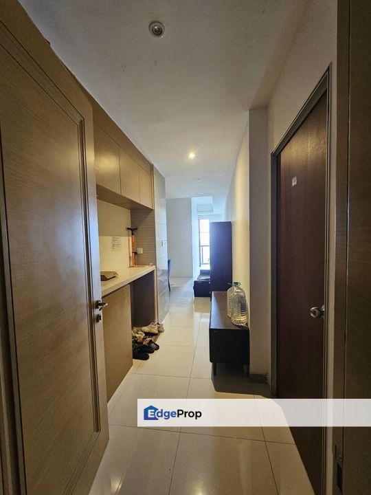 R&F Princess Cove Dual Key Mid Floor fully furnished for Sale, Johor, Johor Bahru