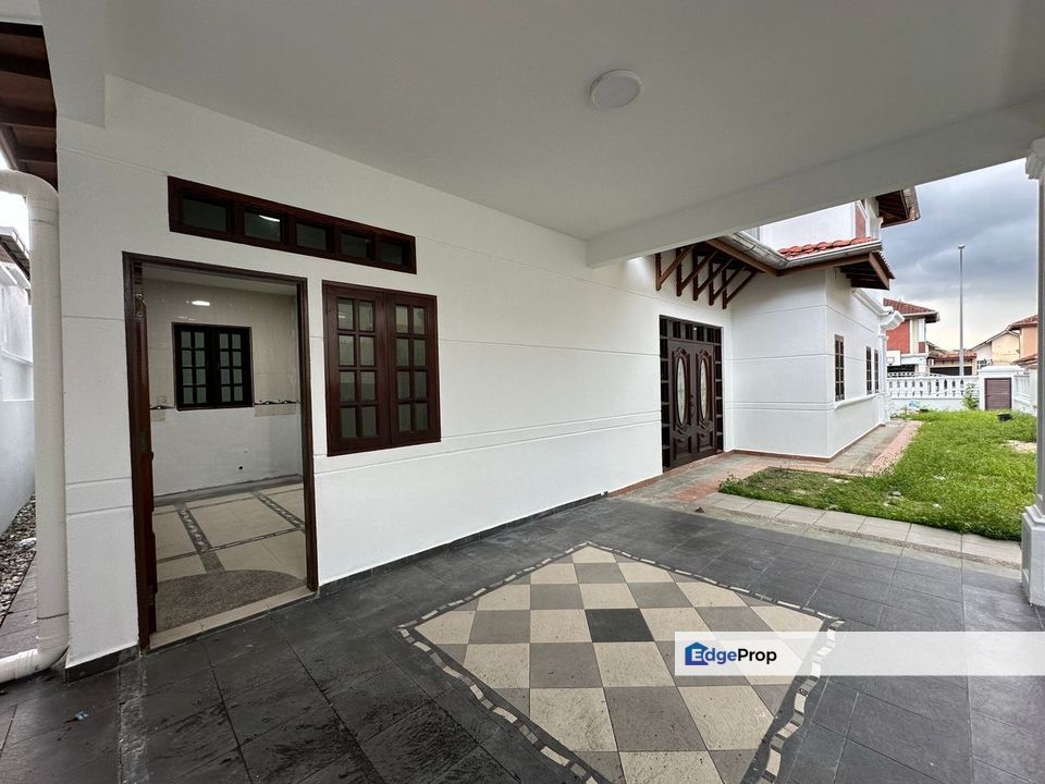 Taman Impian Emas Double Storey Semi D House for Sale, Johor, Skudai