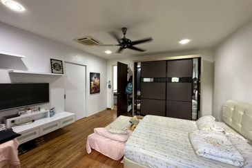 Isola Villa @ Senibong Cove