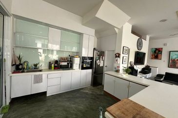 Isola Villa @ Senibong Cove