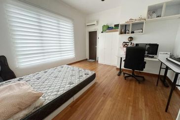 Isola Villa @ Senibong Cove