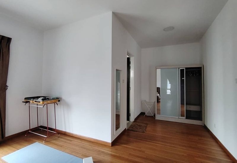 Isola Villa @ Senibong Cove