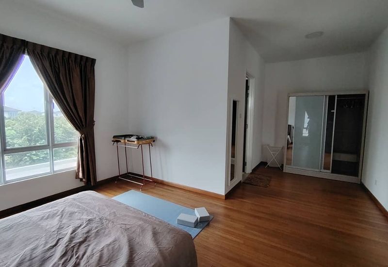 Isola Villa @ Senibong Cove