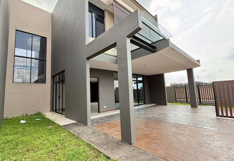 Avira Garden Terraces @ Medini