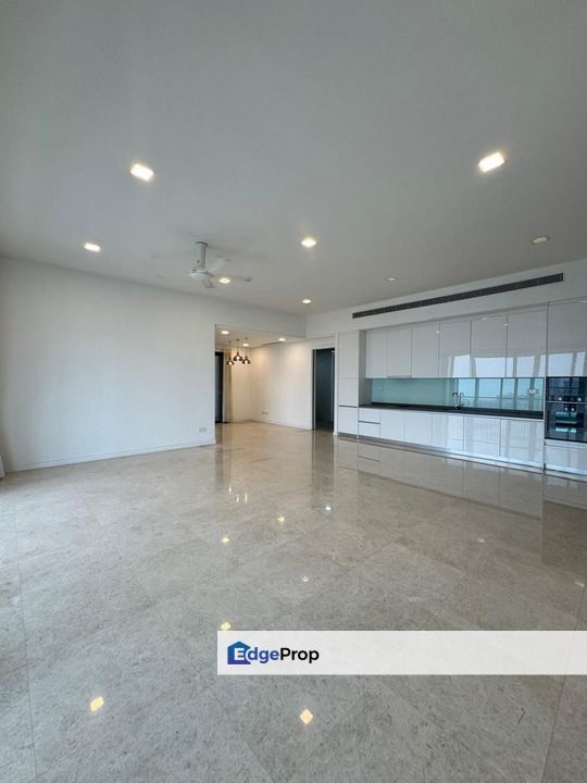 The Astaka @ 1 Bukit Senyum Tower A High Floor for Rent, Johor, Johor Bahru