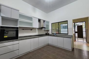 Horizon Hills @ Golf West Double Storey Semi-D House 