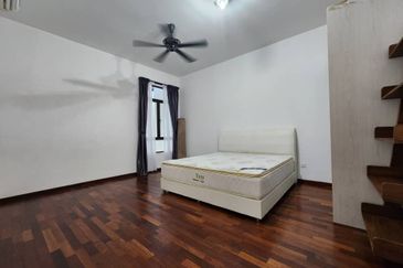 Horizon Hills @ Golf West Double Storey Semi-D House 